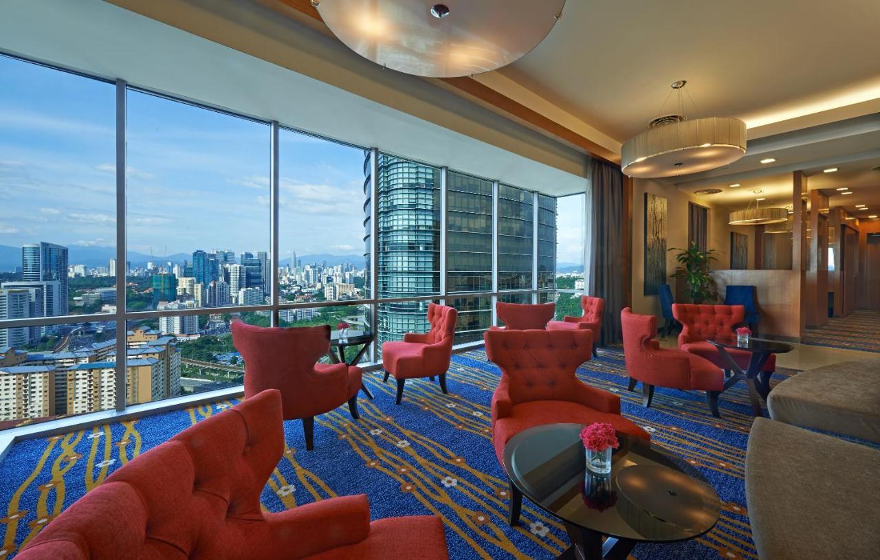 St Giles Gardens Kuala Lumpur Bagian luar foto Club Lounge at the 36th floor