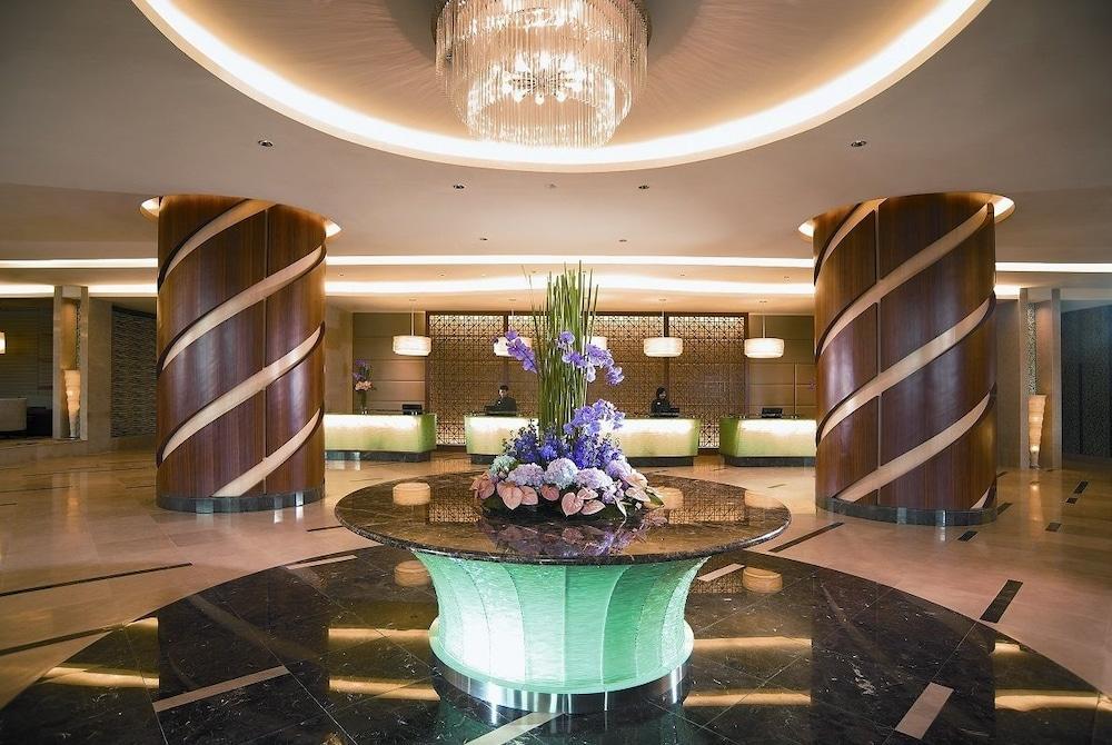 St Giles Gardens Kuala Lumpur Bagian luar foto Lobby